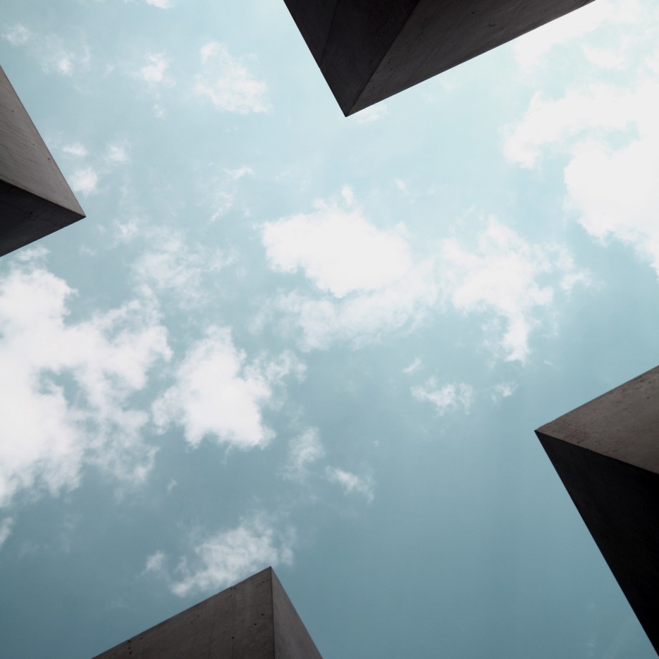 Vapor Sequences, by The Green&nbsp;Kingdom